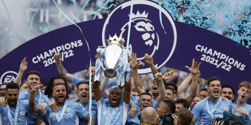 Cập Nhật Tin Ngoại Hạng Anh: Đâu Là Đội Bóng Đang Dẫn Đầu Mùa Giải?